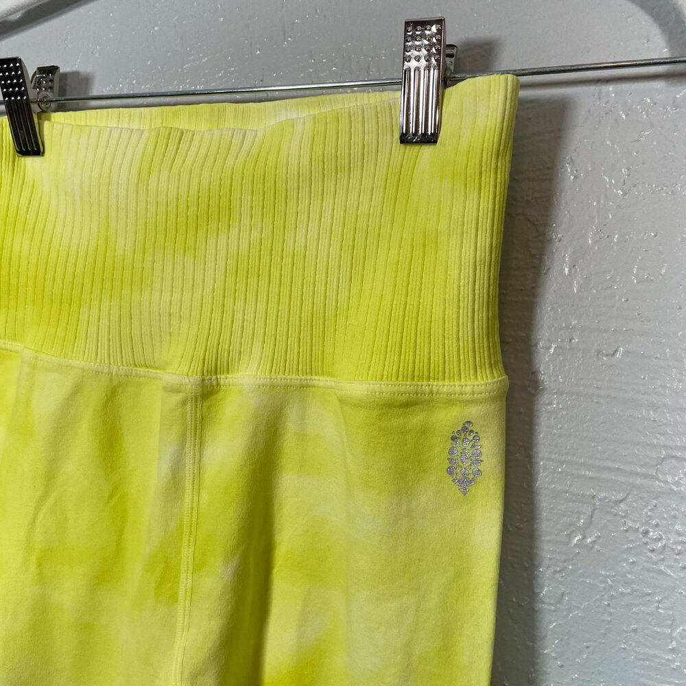 Free People Movement Women XS/ S Yellow White Tie Dye Good Karma Legging Workout - Picture 4 of 8